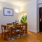 1825 Haven Residences - 2Br Serviced - Central